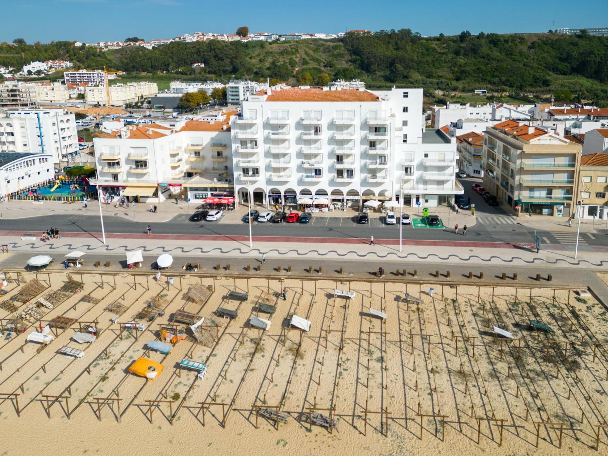 T2 Dina'S Place Nazaré Extérieur photo